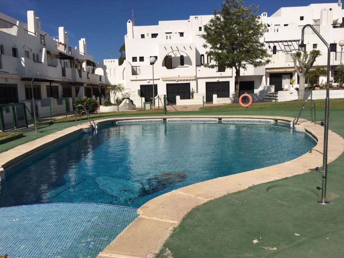 Villa La Martinica à Agua Amarga  Extérieur photo